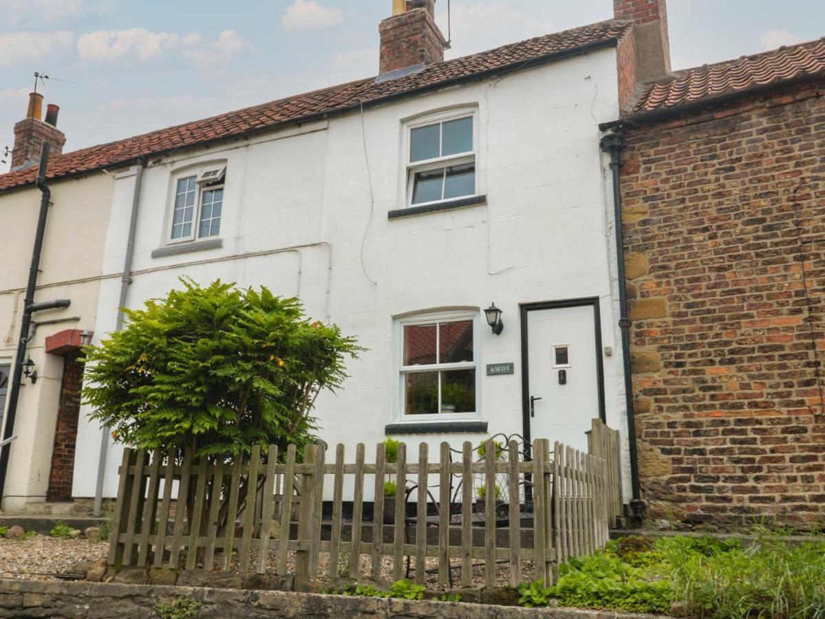 Ascot Cottage York Eksteriør billede